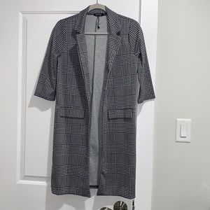 Brand new Elegant black and white blazer jacket size 4